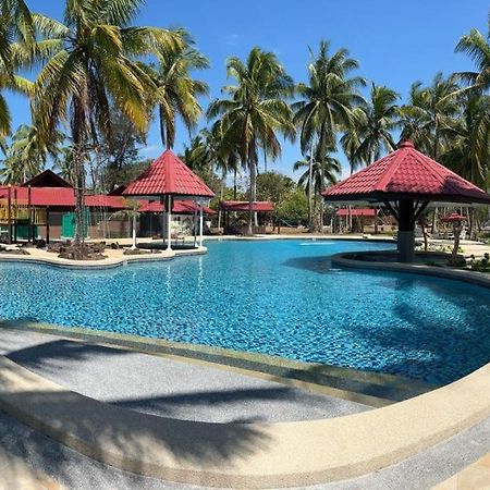 Borneo Beach & Mangrove Resort تواران المظهر الخارجي الصورة